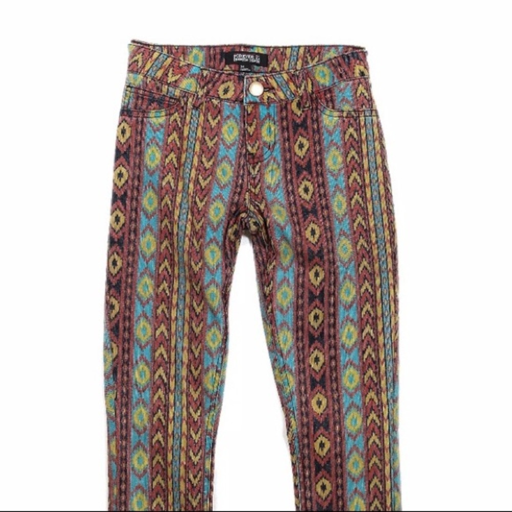 Aztec print skinny jeans new with tags.